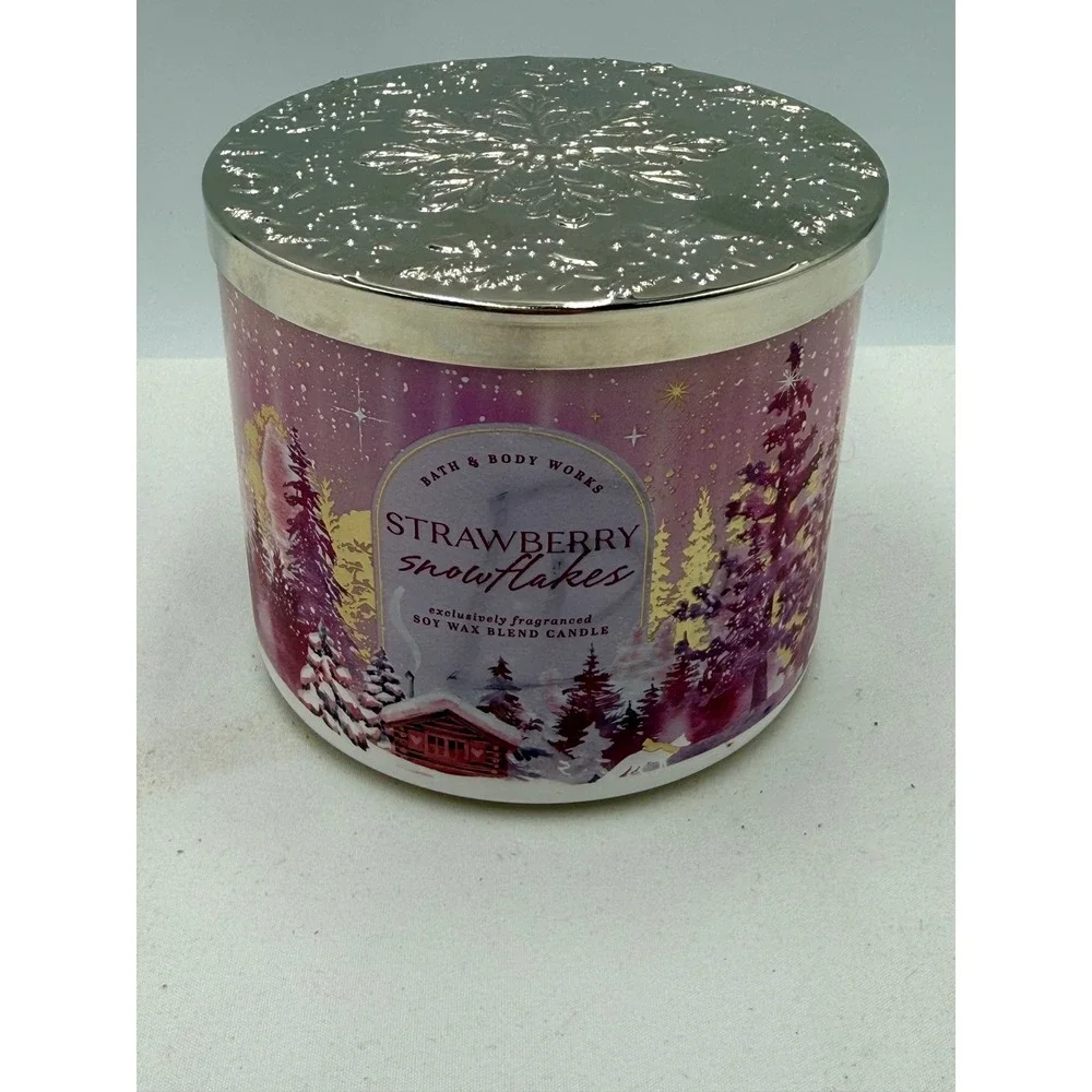 Bath & Body Works Candle 14.5oz Pink Like New Strawberry Snowflakes 3 Wick